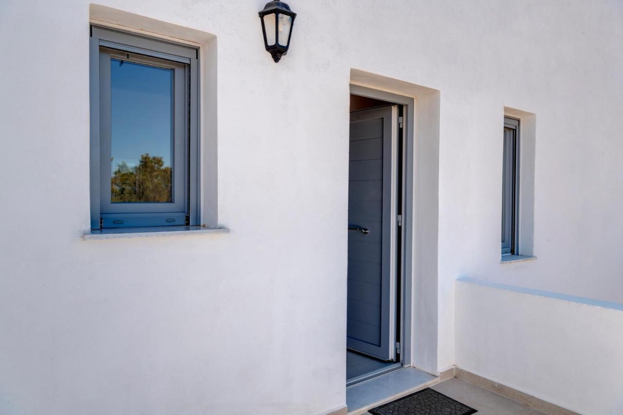 Chrysonisos Suites With Sunset & Seaviews Near Kini エクステリア 写真