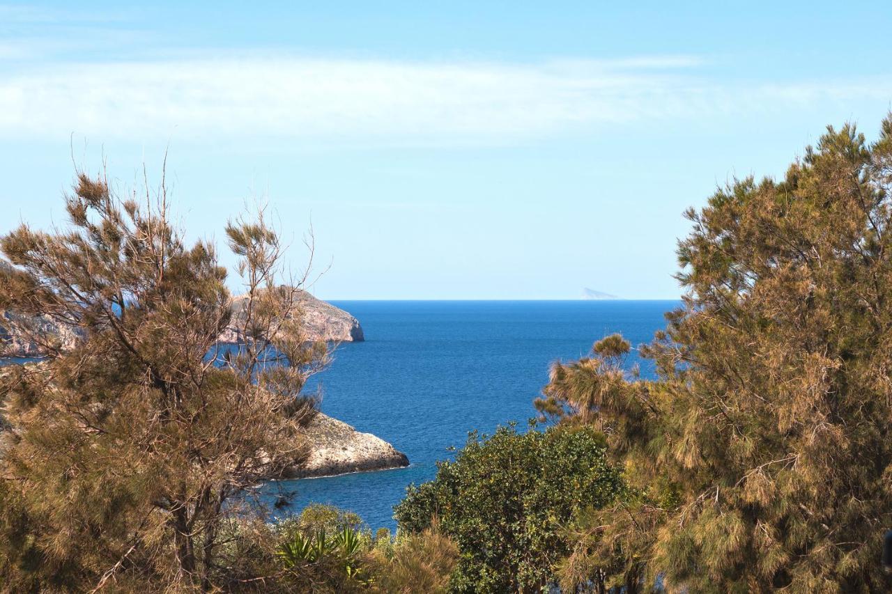 Chrysonisos Suites With Sunset & Seaviews Near Kini エクステリア 写真