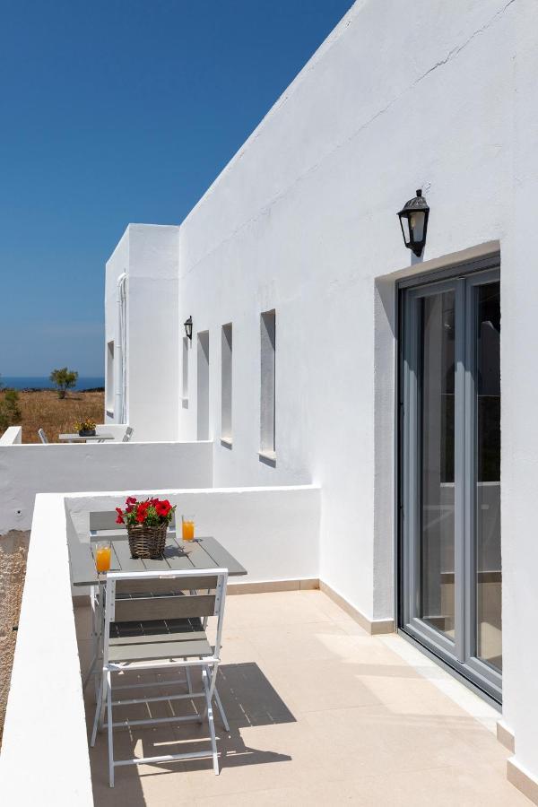 Chrysonisos Suites With Sunset & Seaviews Near Kini エクステリア 写真