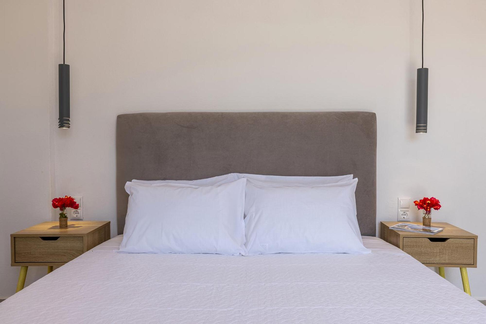 Chrysonisos Suites With Sunset & Seaviews Near Kini エクステリア 写真